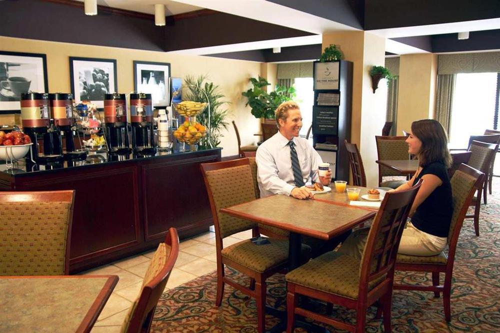 Hampton Inn Greensboro Airport Restaurante foto